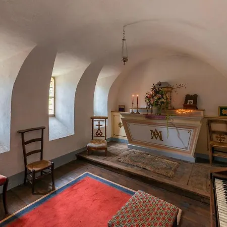 Holiday home Chateau Garinie 15th Century Medieval Castle In The South Of France Lugan (Aveyron)
