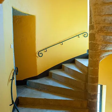 בית נופש Chateau Garinie 15th Century Medieval Castle In The South Of France Lugan (Aveyron)