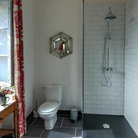 Chateau Garinie 15th Century Medieval Castle In The South Of France בית נופש