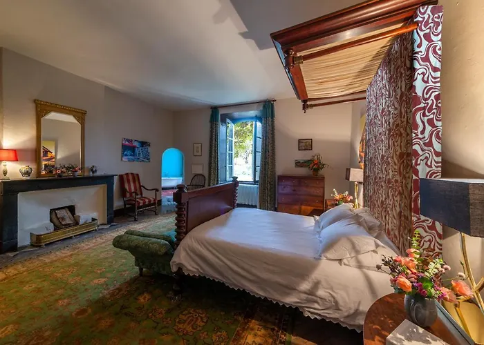 펜션 Chateau Garinie 15th Century Medieval Castle In The South Of France Lugan (Aveyron)